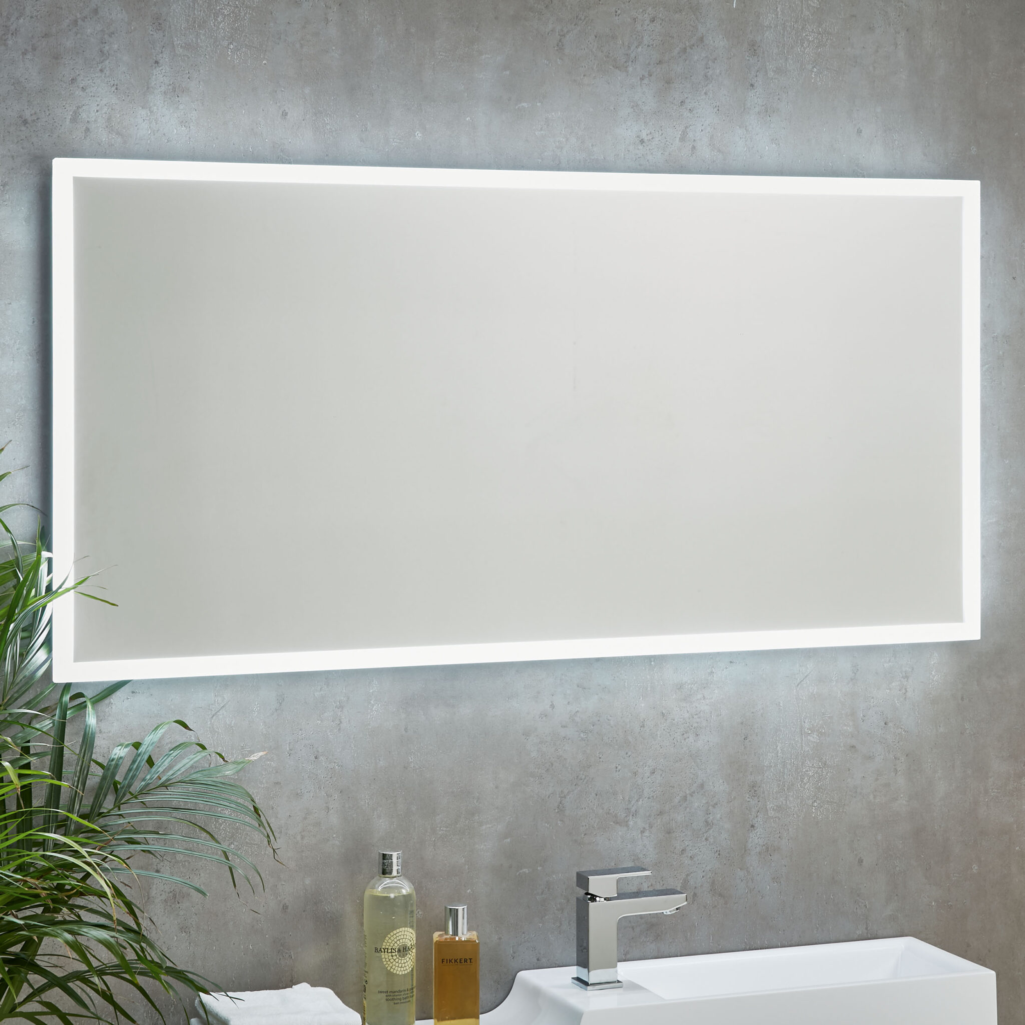 LED Mirror With Demister Pad And Shaver Socket