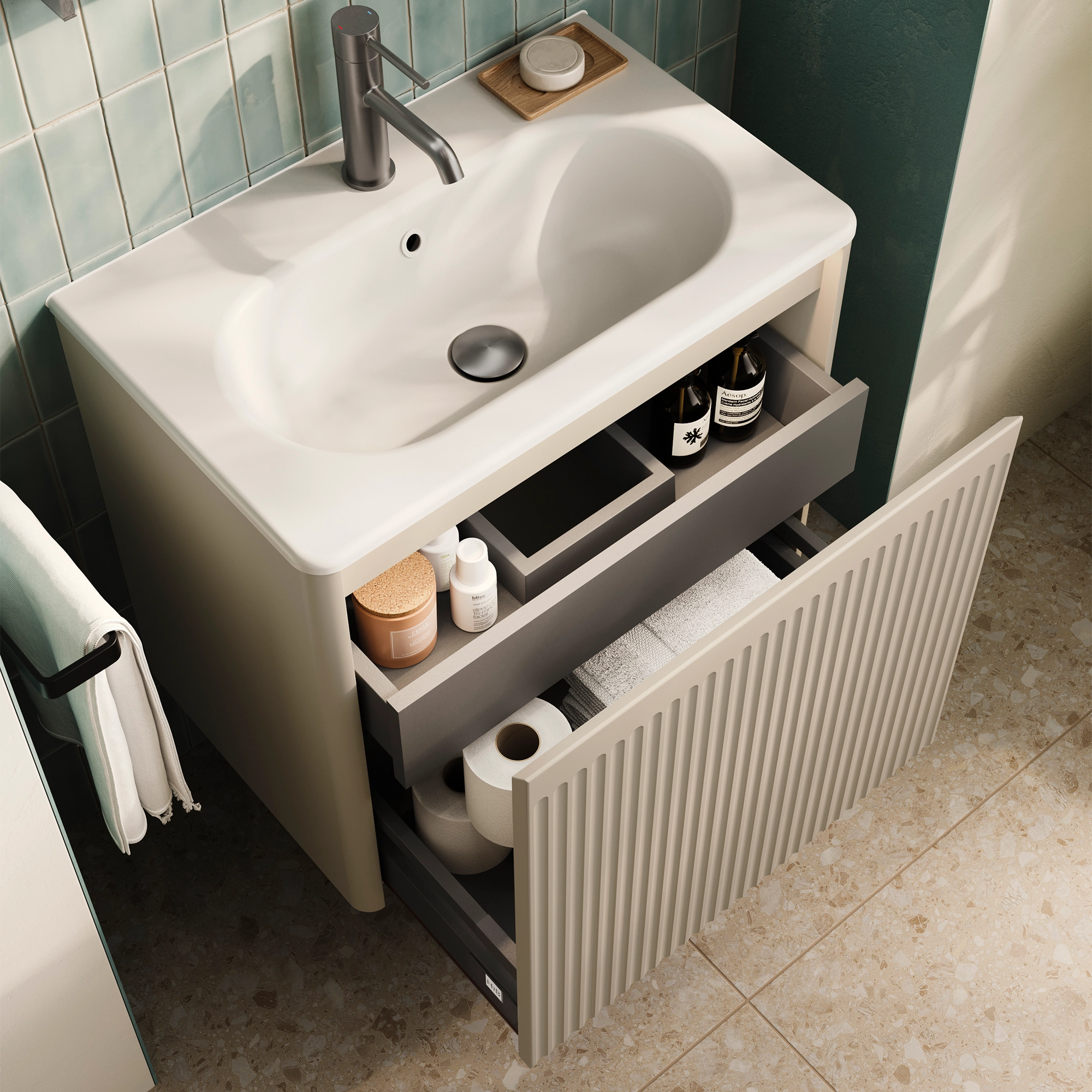 Adorn Wallhung Unit